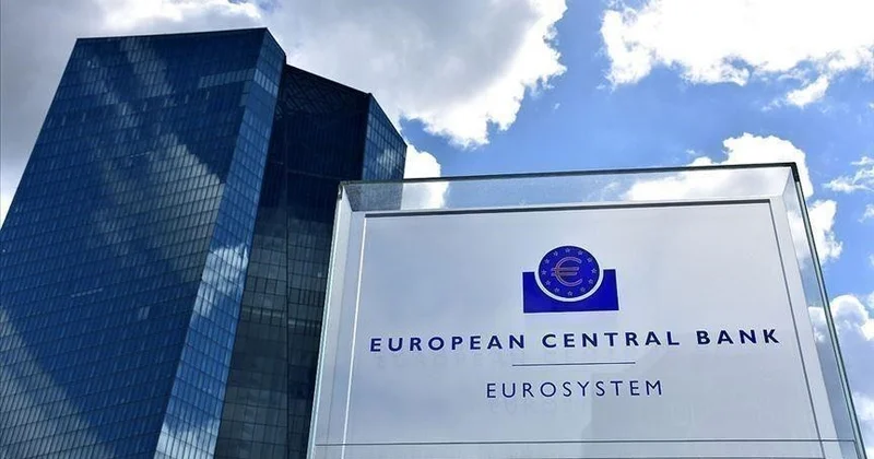 Европейский центробанк впервые за три года повысил процентные ставки