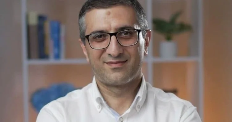 Bir ay əvvəl işdən çıxarılmışdı Yeni vəzifəyə təyin olundu
