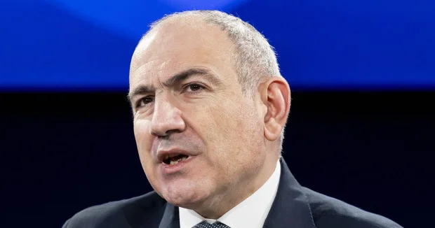Təsəvvür edin ki, Azərbaycana gedirik Paşinyan