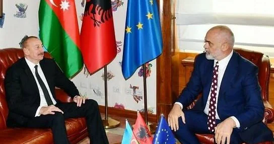 Edi Rama İlham Əliyevi təbrik etdi