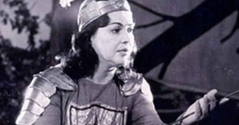 Teatr sənətinin vurğunu