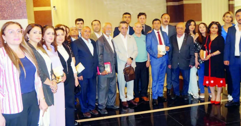 “Ədəbi irsimiz ədəbi gəncliyimiz”