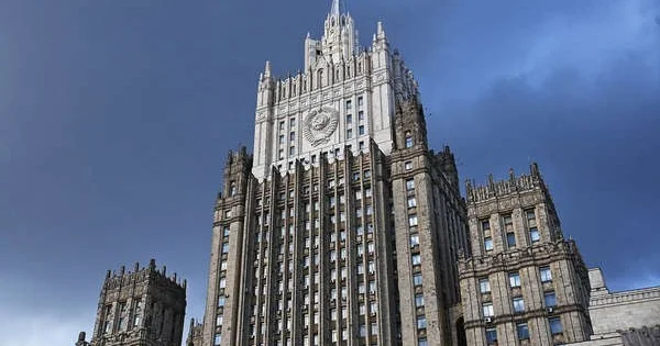 Послы Франции, Германии и Британии в России были приглашены в МИД