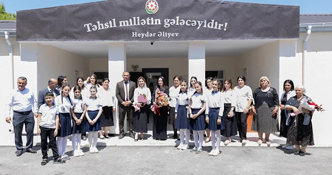 Füzulidə yenilənən məktəbin açılışı: Xəzər Universiteti layihəsi reallaşdı