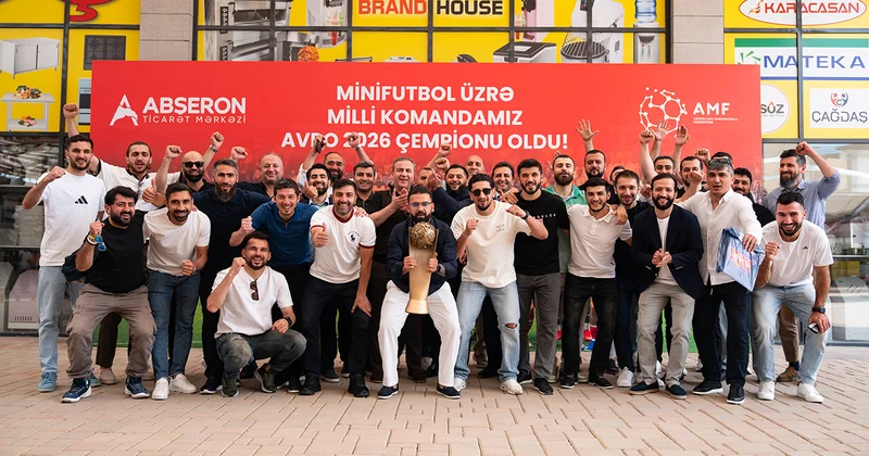 İkiqat qitə çempionları sponsor və azarkeşləri ilə görüşüblər Fotolar