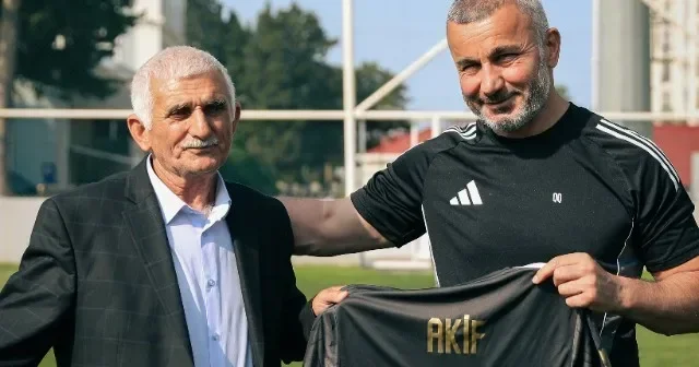 Qurban Qurbanov azarkeşinin arzusunu gerçəkləşdirdi FOTOLAR