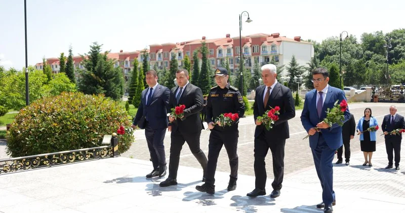 “Ulu Öndər Heydər Əliyevin hakimiyyətə qayıdışı Azərbaycanı məhv olmaqdan xilas etdi” mövzusunda konfrans keçirilib