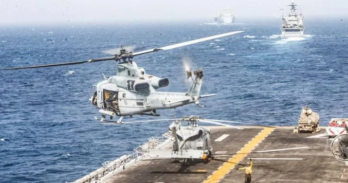 Hörmüz boğazı gəmiçilik üçün açıqdır CENTCOM