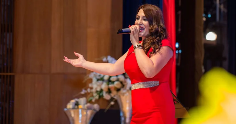 Uşaqlıq və gənclikdən səhnələrdə uğurlara bürünüb... FOTO
