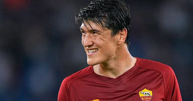 Özbəkistanlı futbolçu “Başakşəhər”də