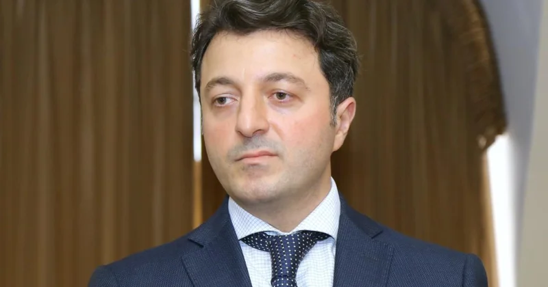 Tural Gəncəliyev: Sülhə aparan ən uğurlu yol vasitəçilərsiz, təkbətək formatlı danışıqlardır
