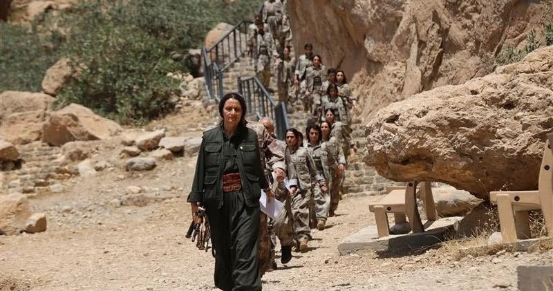 PKK silahları niyə bu mağarada yerə qoydu ŞOK SİRR ORTAYA ÇIXDI FOTOLAR