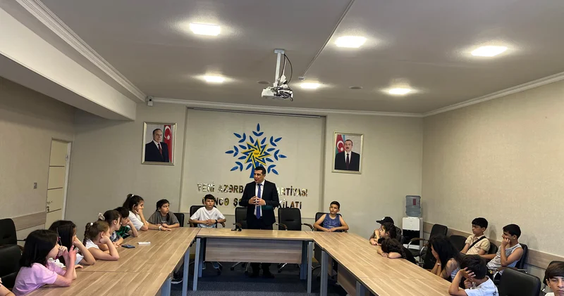 Şəhid övladları üçün təşkil edilən “Yay məktəbi” uğurla davam edir