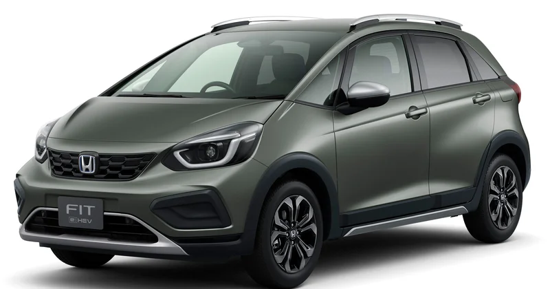 Honda Fit də kiçik dəyişikliklər edir...