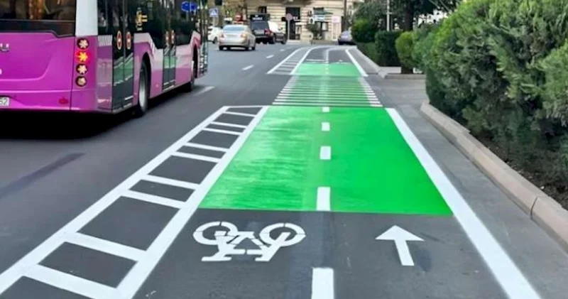 Bakıda velosiped zolaqlarının olması doğru qərardır AÇIQLAMA