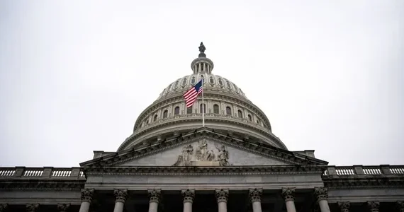 Сенат США одобрил военную помощь Украине на сумму 500 миллионов долларов