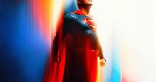 Tramp bu dəfə də Superman oldu FOTO
