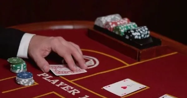 Bakıda varlı adamların qumar oynadığı məkan: tarix... VİDEO