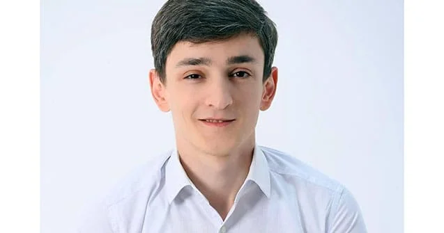 Siyasi fəalın “stop”u götürüldü
