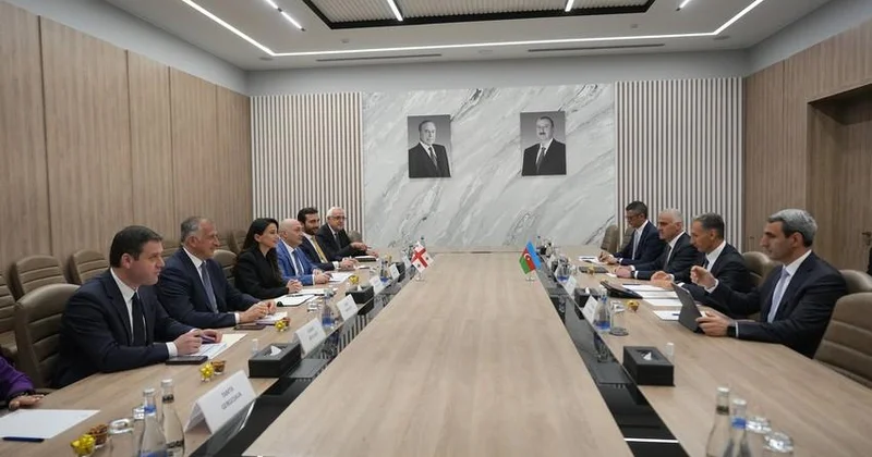 Nazir: “Azərbaycan və Gürcüstan arasında dəmir yolu ilə sərnişin daşımalarının başlanması vacibdir”