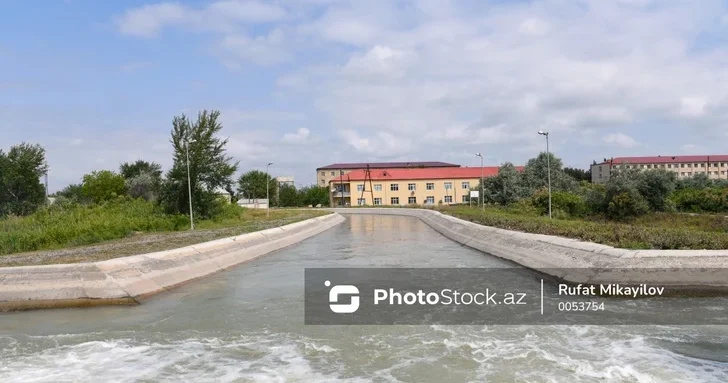 Возобновлена подача воды в Южно Муганском канале после поисковой операции