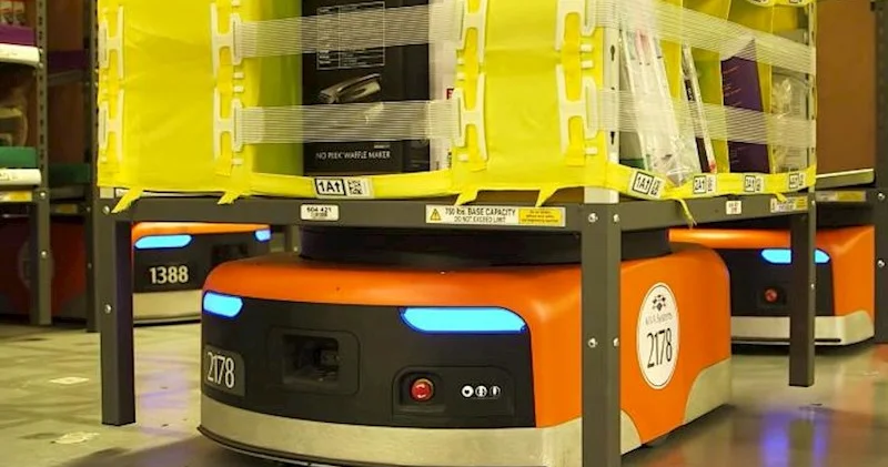 “Amazon” robotlarının sayı bir milyona çatdı