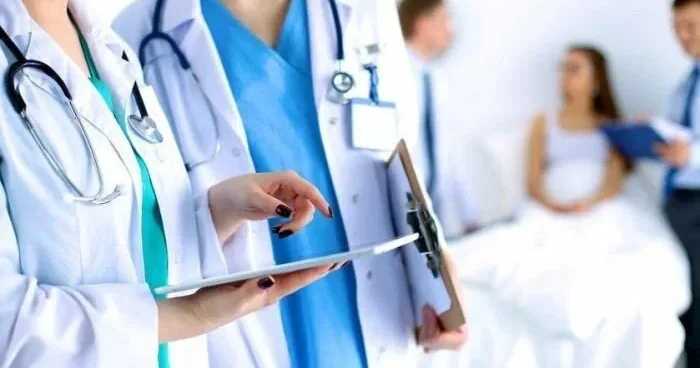 Həkimlərin və əczaçıların sertifikasiyası üçün yeni prosedur müəyyənləşib