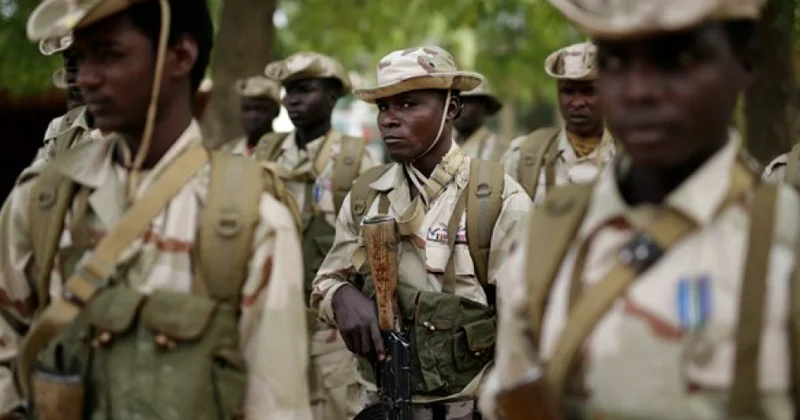 Nigeriya ordusu 150 silahlı cinayətkarı öldürüb