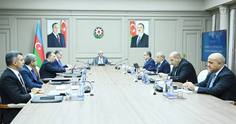 İqtisadi Şurada 2026 cı il dövlət büdcəsinin layihəsinə dair müzakirə aparılıb