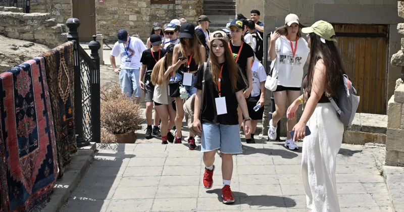 Ukraynalı uşaqlar üçün Bakı turu təşkil edilib