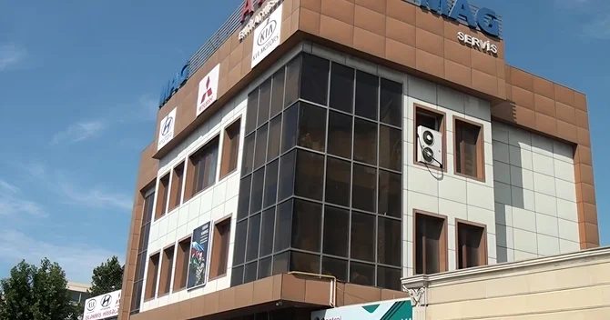 Nazirlik Bakıda məşhur mağazanın fəaliyyətini dayandırdı