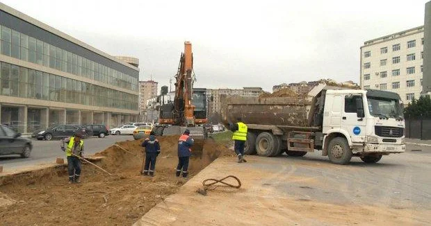 Yeni təhvil verilən Böyükşor yolu niyə bağlandı? Video