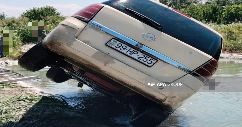 Xaçmazda sürücü sükan arxasında ölüb, avtomobil gölə düşüb YENİLƏNİB