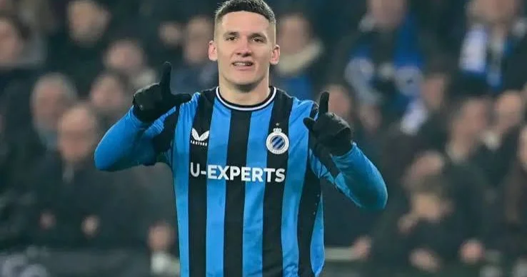 Arsenal yunan hücumçuya elçi düşüb