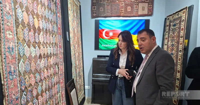 В Ирпени представлены редкие образцы азербайджанского ковроткачества