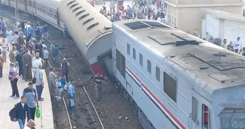 Misirdə qatar relsdən çıxdı: 16 yaralı