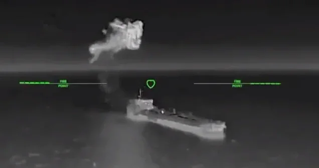 Ukrayna dronları bir gecədə Azov dənizində 28 Rusiya gəmisini vurdu