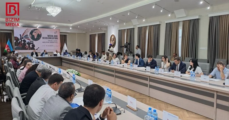 BTQ dan media platforması: Dekolonizasiya gündəmi Bakıda müzakirə olunur FOTO