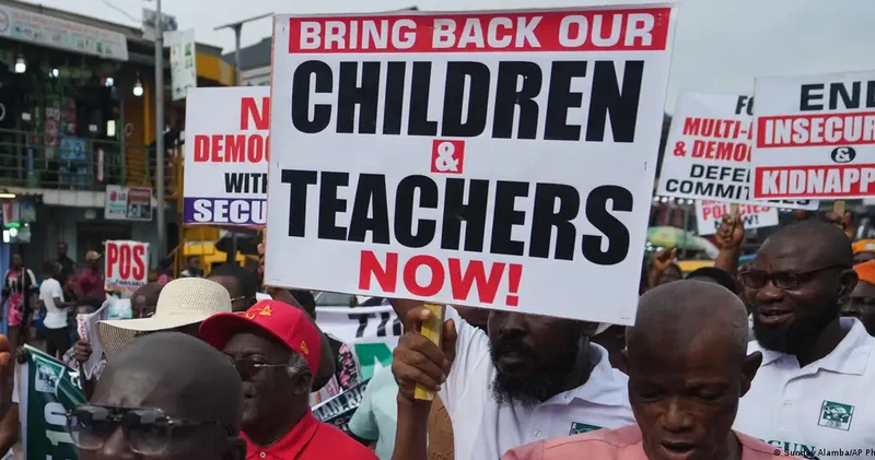 Nigeriya hərbçiləri qaçırılan 46 məktəbli uşağını xilas edib