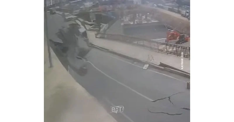 Türkiyənin Rize şəhərində yol çöküb, 3 binadan sakinlər təxliyə edilib VİDEO