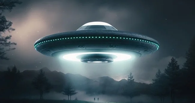 Görünməmiş UFO görüntüləri: Pentaqon 4 cü paketi yayımladı!