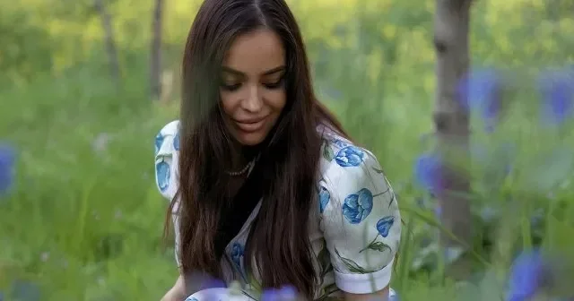 Leyla Əliyeva yeni şeirini paylaşıb FOTO