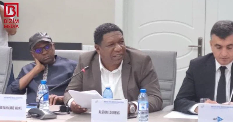Alston Lourens: “Bəzən bizim hərəkatlar radikal kimi təqdim olunur” FOTO