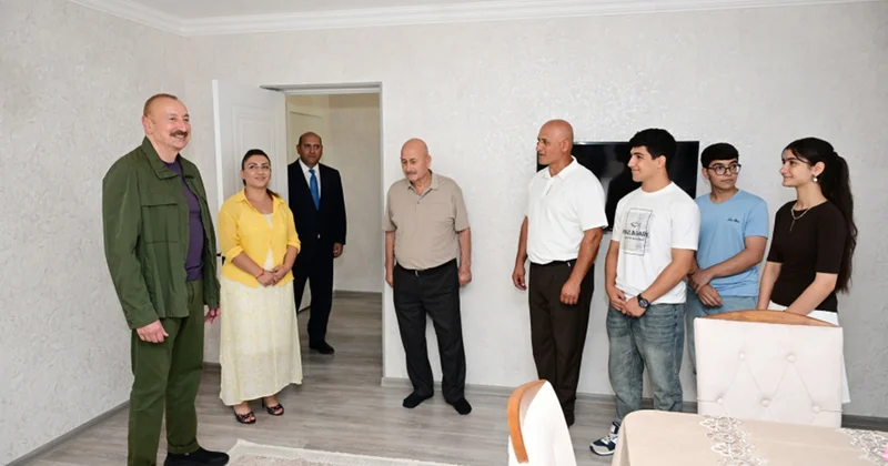 Prezident onlara qonaq getdi Fotolar