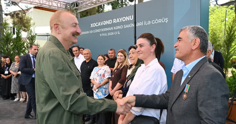 İlham Əliyev Quzeyxırmanda sakinlərlə söhbət etdi