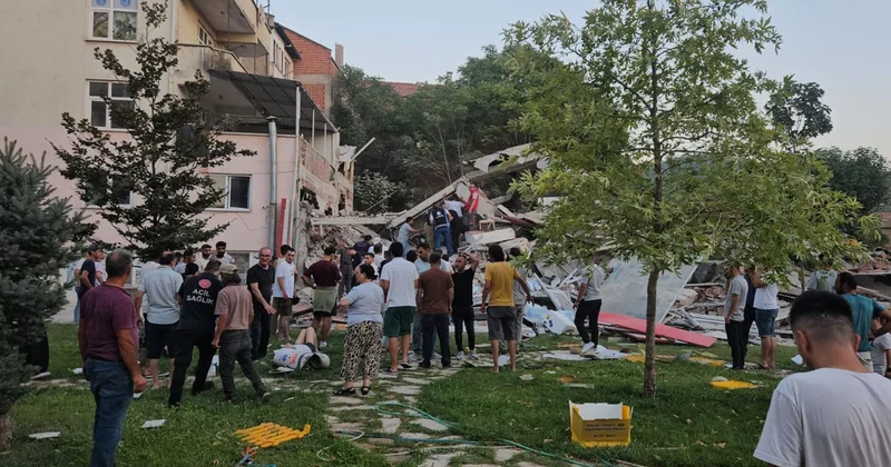 Türkiyədəki zəlzələdə 1 nəfər ölüb