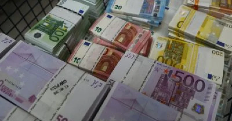 Украина получила полтора миллиарда российских денег
