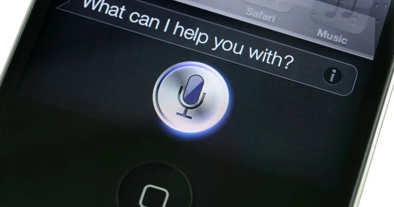 Apple WhatsApp və digər proqramlarda Siri yaradacaq