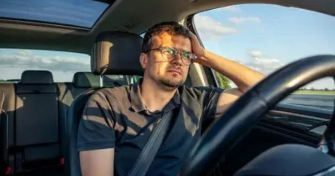 Sükan arxasında mürgüləmək faciəyə səbəb ola bilər FOTO