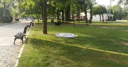 Bakıda parkda kişi ÖLDÜ